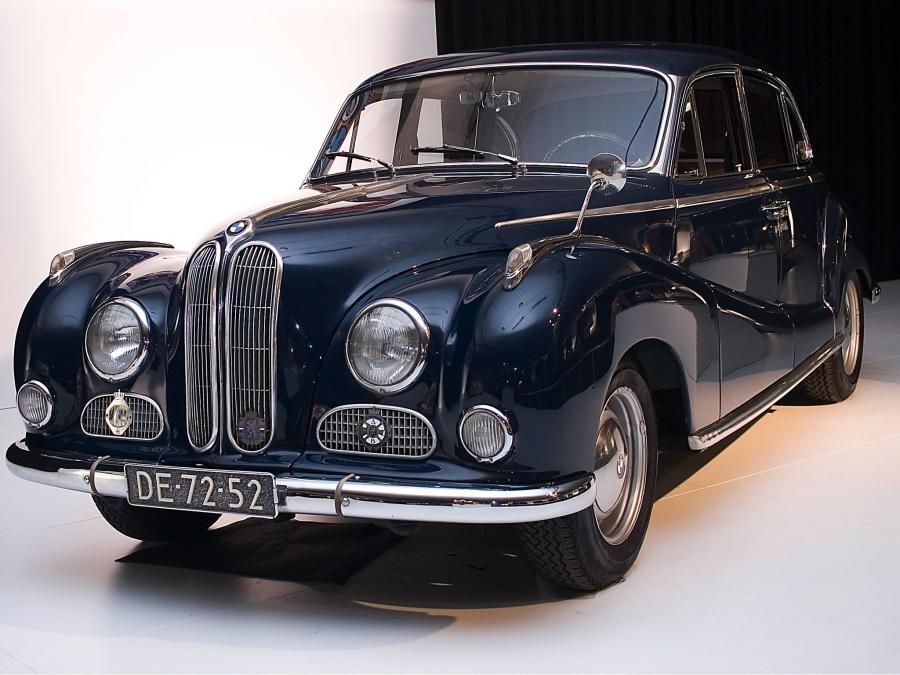  BMW 502 3.2 Liter Super 1957 года  (фото 5 из 14)